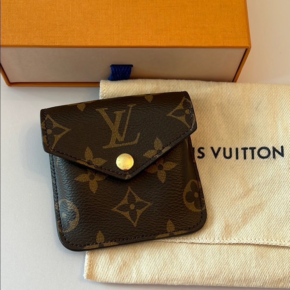 Louis Vuitton Monogram Utility Pouch
